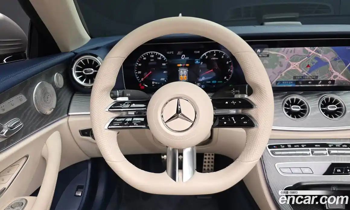 Mercedes-Benz E-Class 2022 3.0 Автомат в Москве № 220733, фото 14