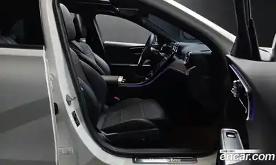 Mercedes-Benz C-Class 2023 2.0 Автомат в Москве № 222906, миниатюра 2