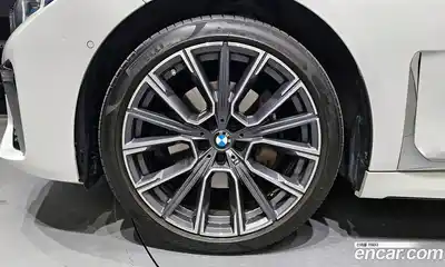 BMW 7-Series 2021 3.0 Автомат в Москве № 228093, миниатюра 9