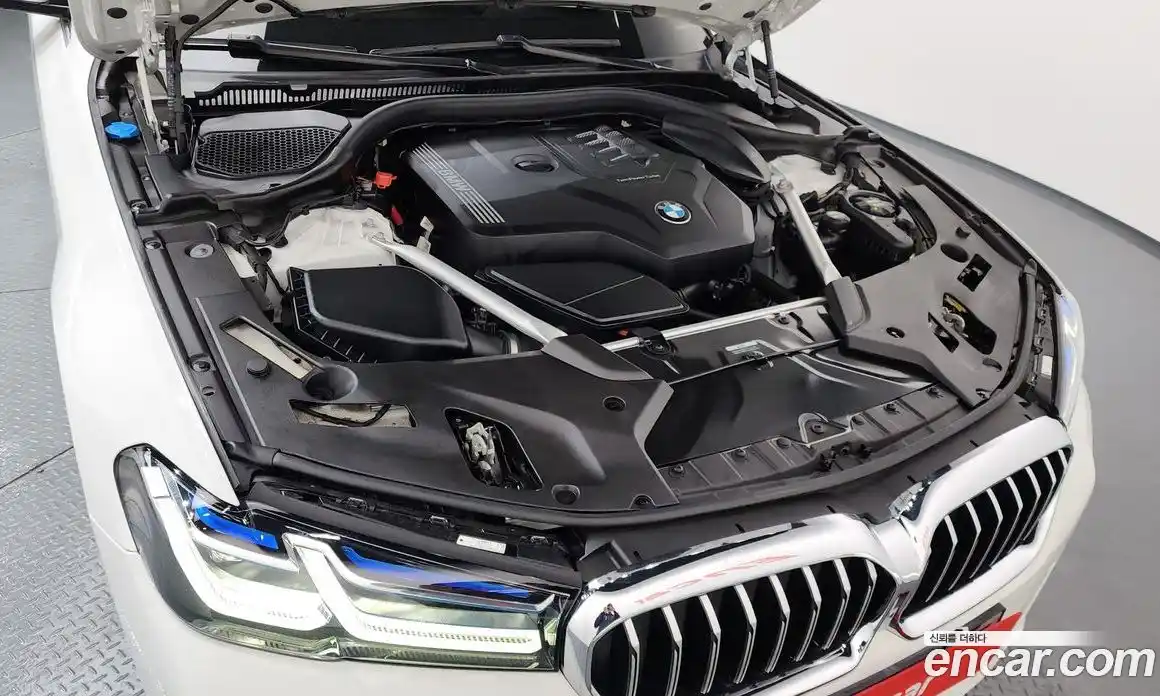 BMW 5-Series 2023 2.0 Автомат в Москве № 228596, фото 16