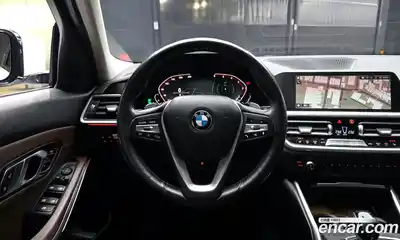 BMW 3-Series 2019 2.0 Автомат в Москве № 229186, миниатюра 12