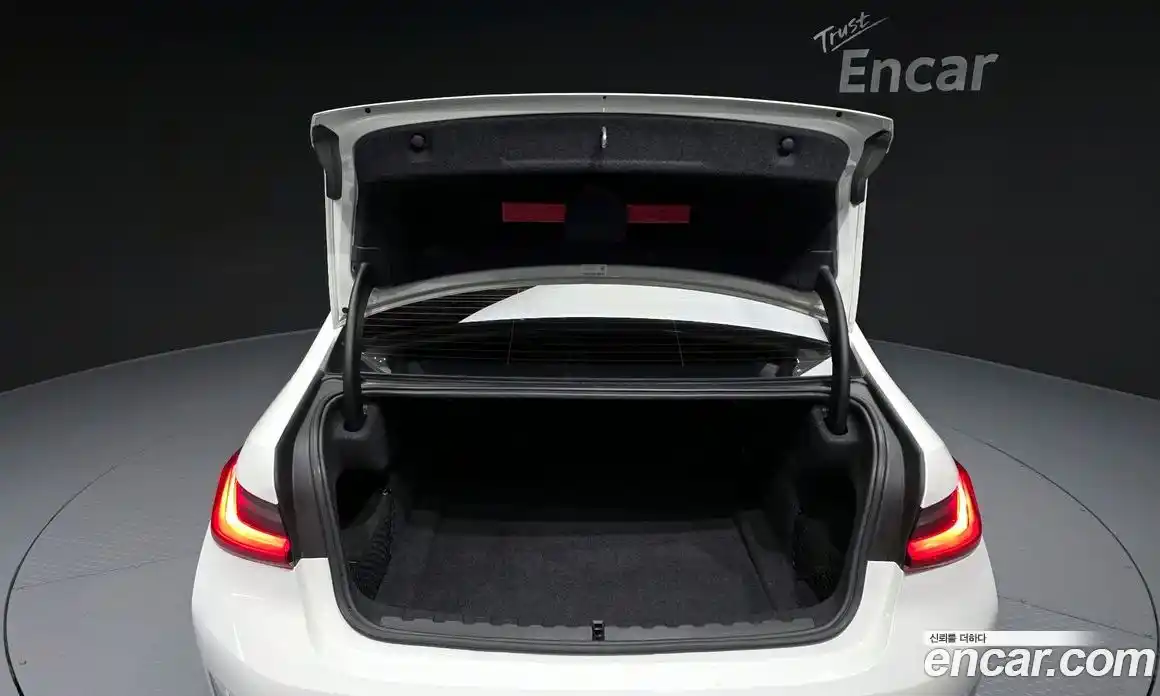 BMW 3-Series 2019 2.0 Автомат в Москве № 229186, фото 20