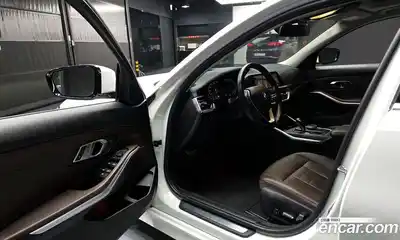 BMW 3-Series 2019 2.0 Автомат в Москве № 229186, миниатюра 8