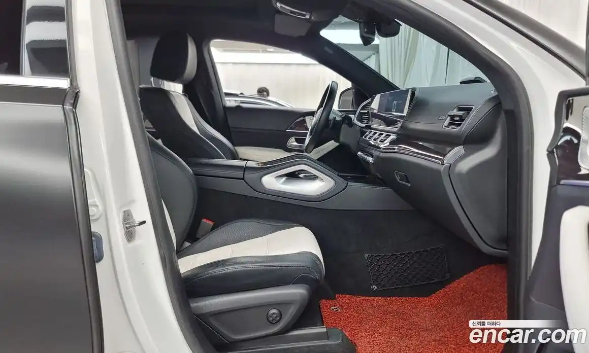 Mercedes-Benz GLE-Class 2020 2.9 Автомат в Москве № 229526, фото 13