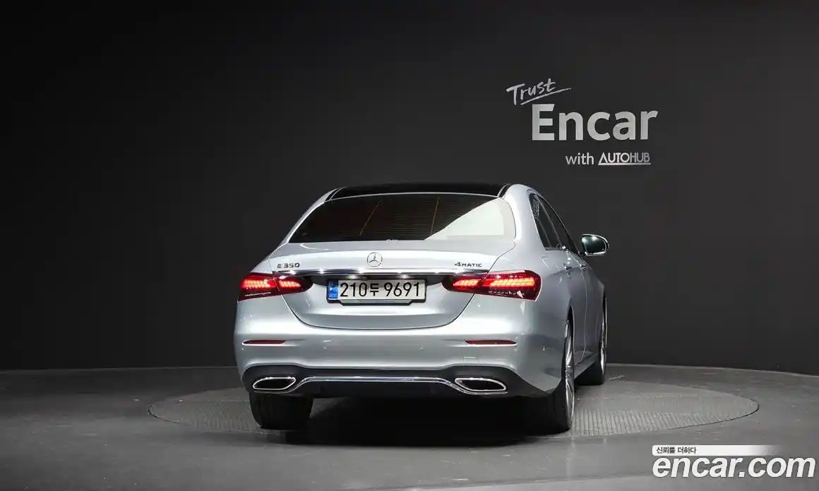 Mercedes-Benz E-Class 2022 2.0 Автомат в Москве № 229598, фото 18