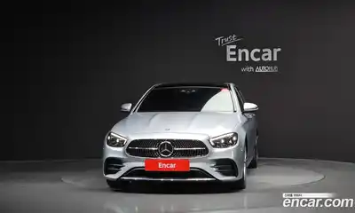 Mercedes-Benz E-Class 2022 2.0 Автомат в Москве № 229598, миниатюра 2