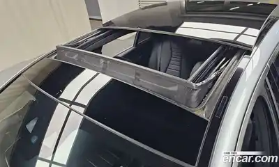 Mercedes-Benz E-Class 2022 2.0 Автомат в Москве № 229598, миниатюра 4