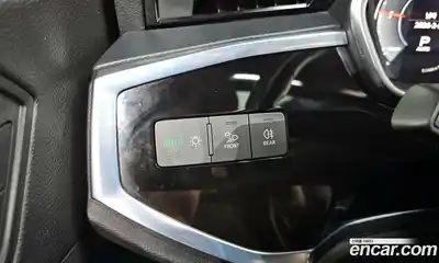 Audi Q3 2020 2.0 Автомат в Москве № 229836, миниатюра 11