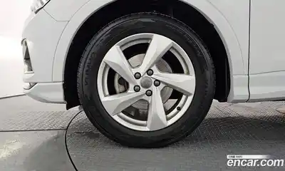 Audi Q3 2020 2.0 Автомат в Москве № 229836, миниатюра 5