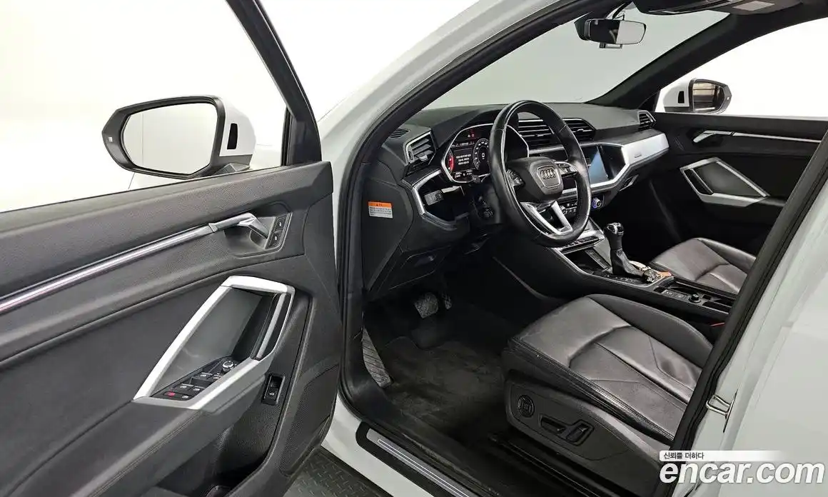 Audi Q3 2020 2.0 Автомат в Москве № 229836, фото 8