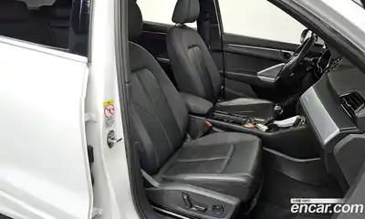 Audi Q3 2020 2.0 Автомат в Москве № 229836, миниатюра 10