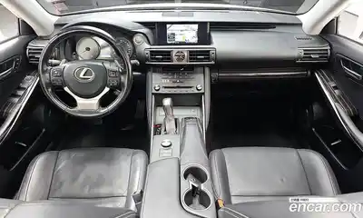 Lexus IS 2019 2.0 Автомат в Москве № 232005, миниатюра 8