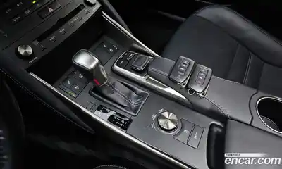 Lexus IS 2019 2.0 Автомат в Москве № 232005, миниатюра 10
