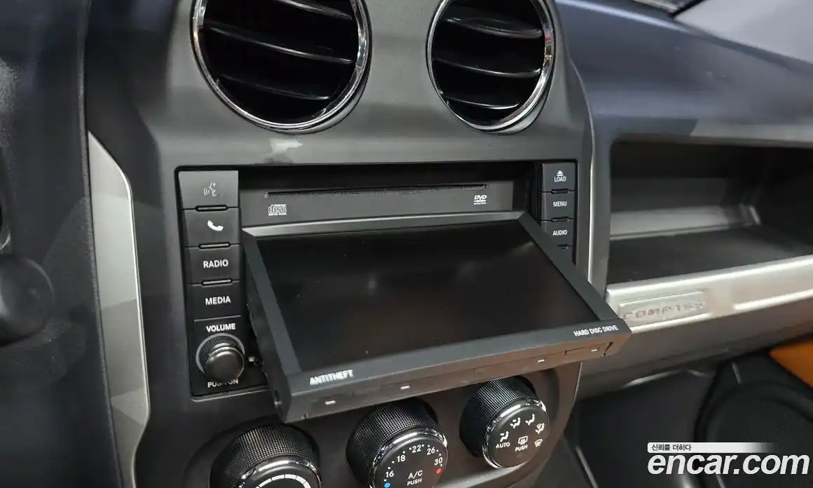 Jeep Compass 2014 2.4 Автомат в Москве № 232683, фото 18