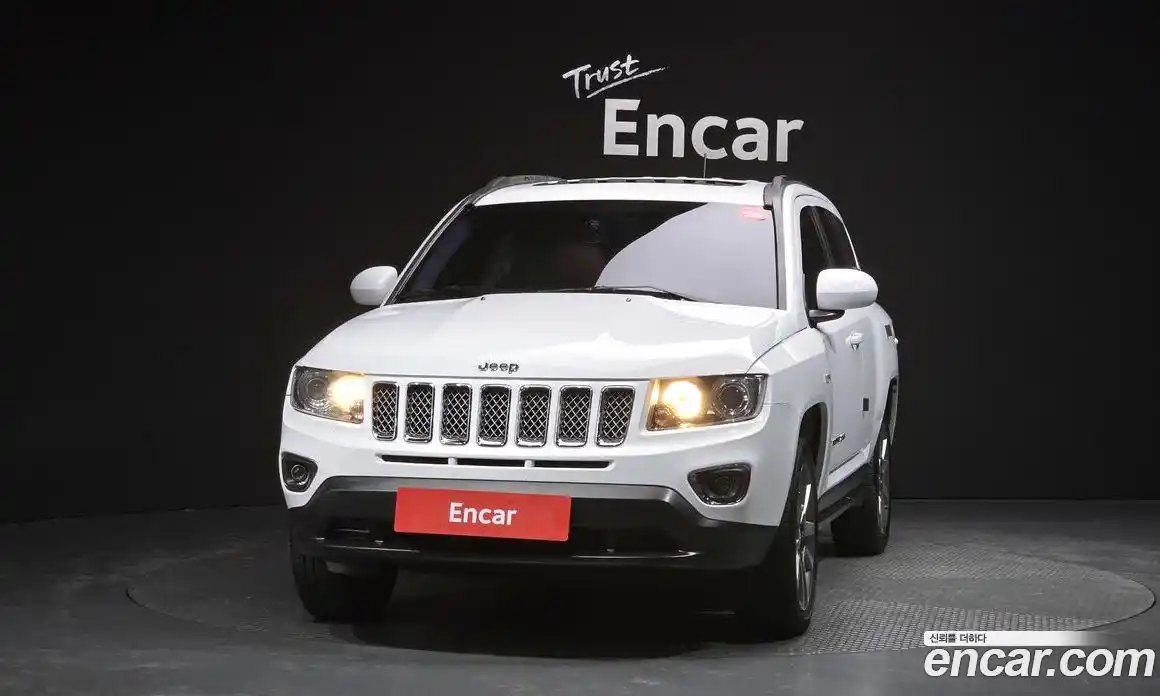 Jeep Compass 2014 2.4 Автомат в Москве № 232683, фото 7