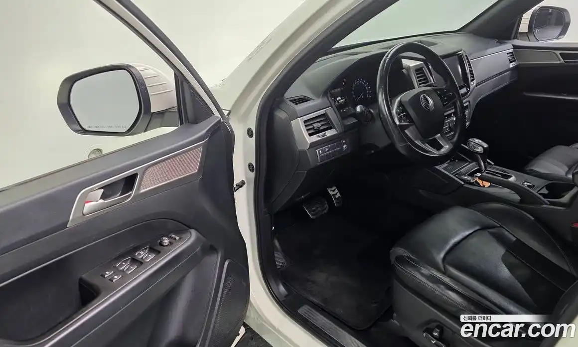 SsangYong Rexton 2019 2.2 Автомат в Москве № 235157, фото 20