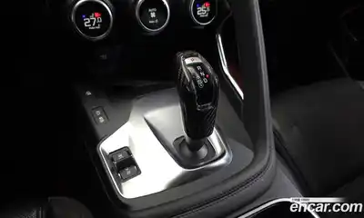 Jaguar E-Pace 2020 2.0 Автомат в Москве № 238036, миниатюра 4