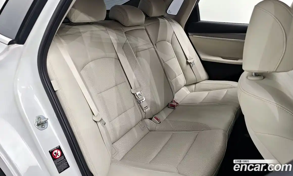 Hyundai Grandeur 2022 2.5 Автомат в Москве № 246556, фото 20