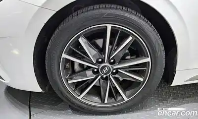 Hyundai Grandeur 2022 2.5 Автомат в Москве № 246556, миниатюра 3