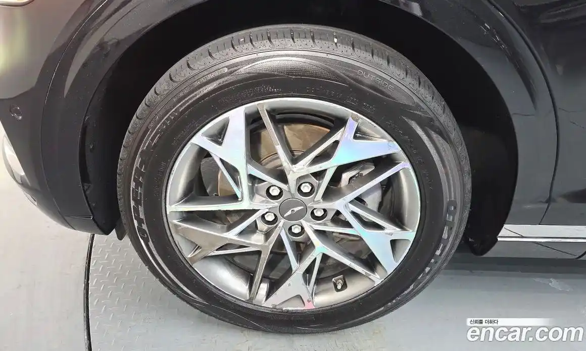 Genesis GV70 2022 2.5 Автомат в Москве № 25197, фото 13