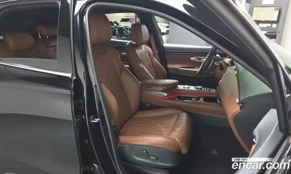 Genesis GV70 2022 2.5 Автомат в Москве № 25197, фото 20