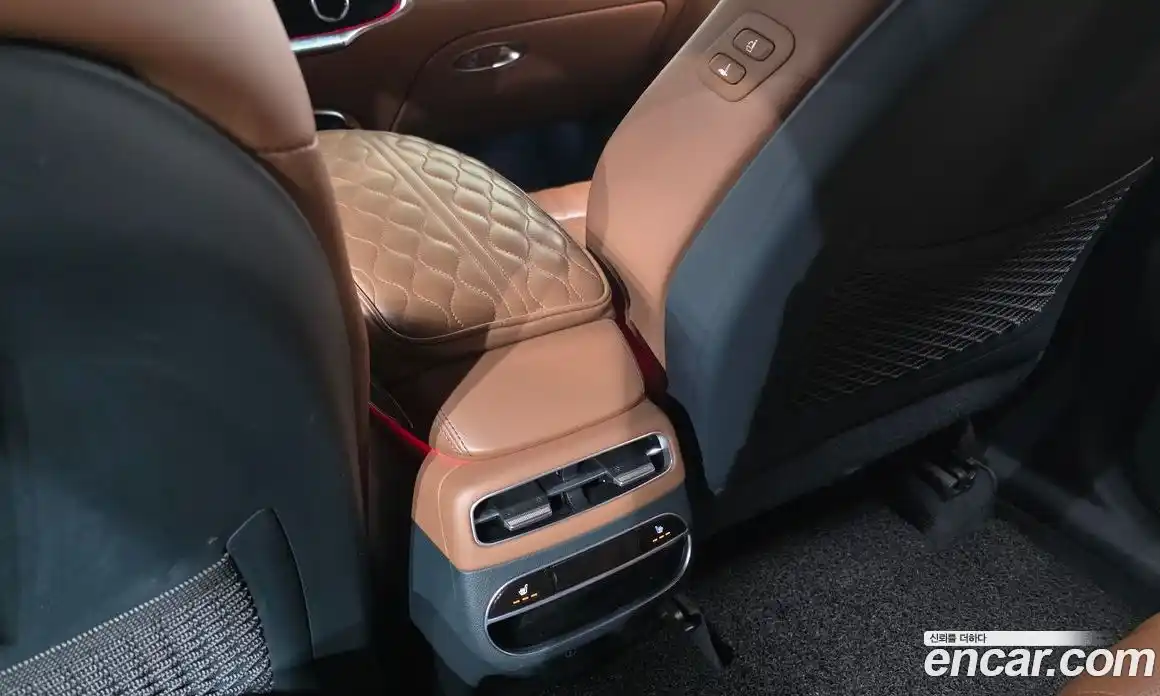 Genesis GV70 2022 2.5 Автомат в Москве № 25197, фото 3