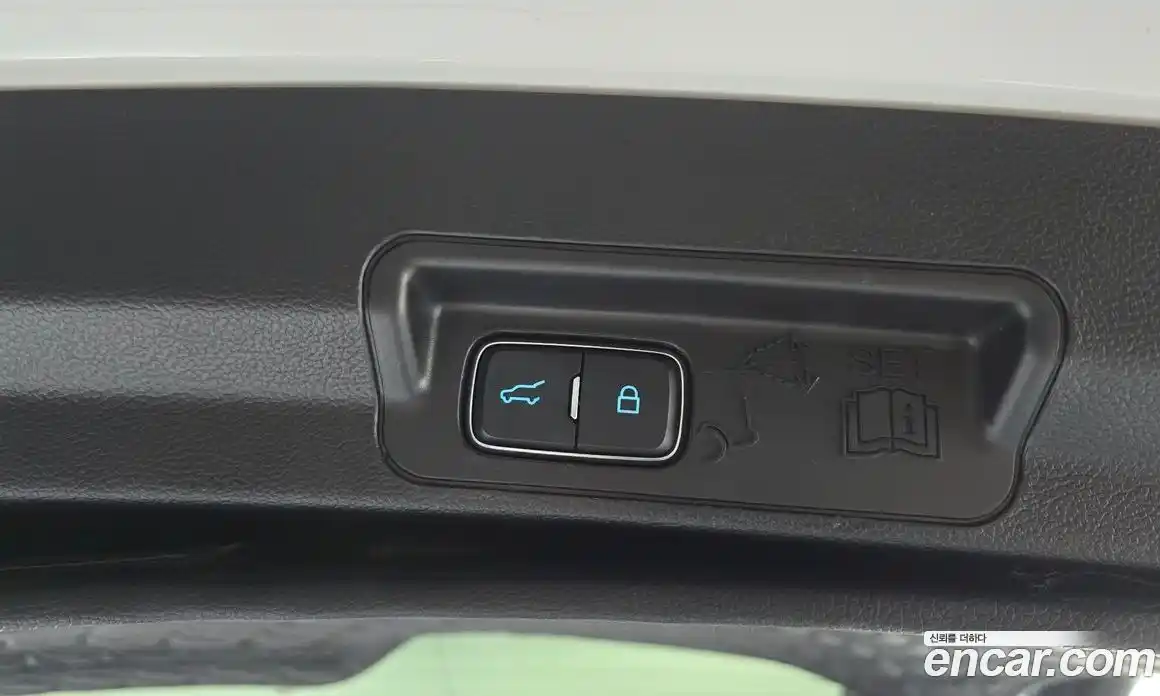 Ford Explorer 2020 2.3 Автомат в Москве № 255604, фото 13