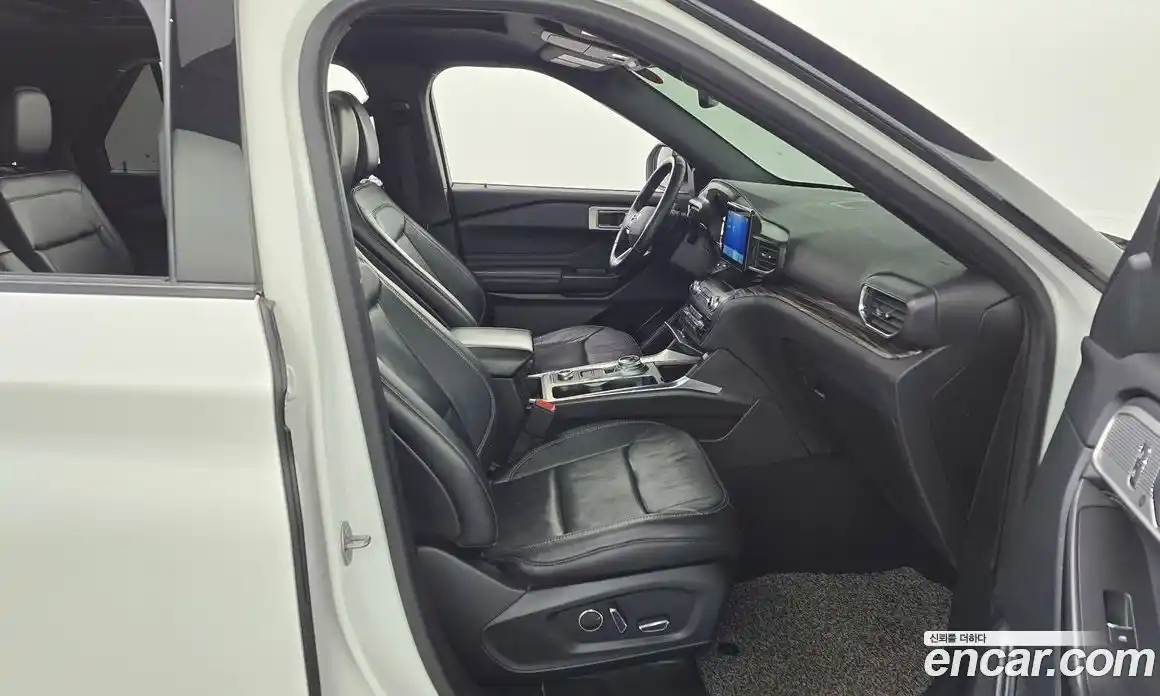 Ford Explorer 2020 2.3 Автомат в Москве № 255604, фото 15