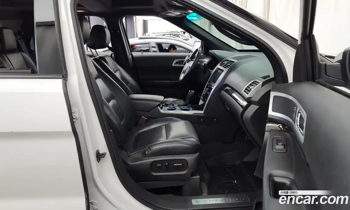 Ford Explorer 2013 3.5 Автомат в Москве № 255693, фото 8