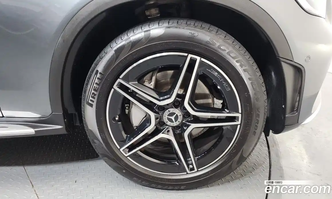 Mercedes-Benz GLC-Class 2022 2.0 Автомат в Москве № 263145, фото 3