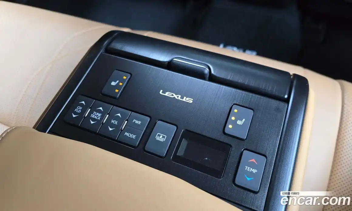 Lexus ES 2022 2.5 Автомат в Москве № 272345, фото 8