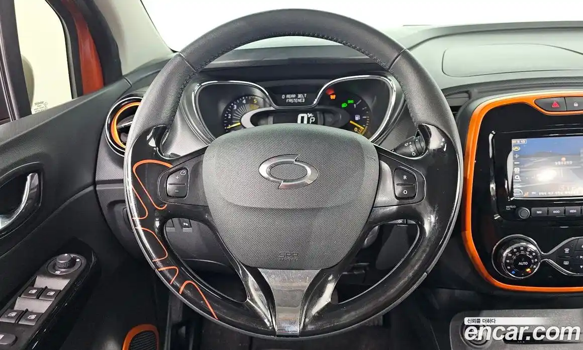 Renault QM3 2015 1.5 Автомат в Москве № 276609, фото 20