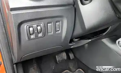 Renault QM3 2015 1.5 Автомат в Москве № 276609, миниатюра 5