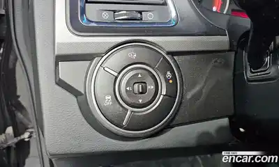 SsangYong Korando 2018 2.2 Автомат в Москве № 28791, миниатюра 2