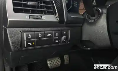 SsangYong Rexton, 2022