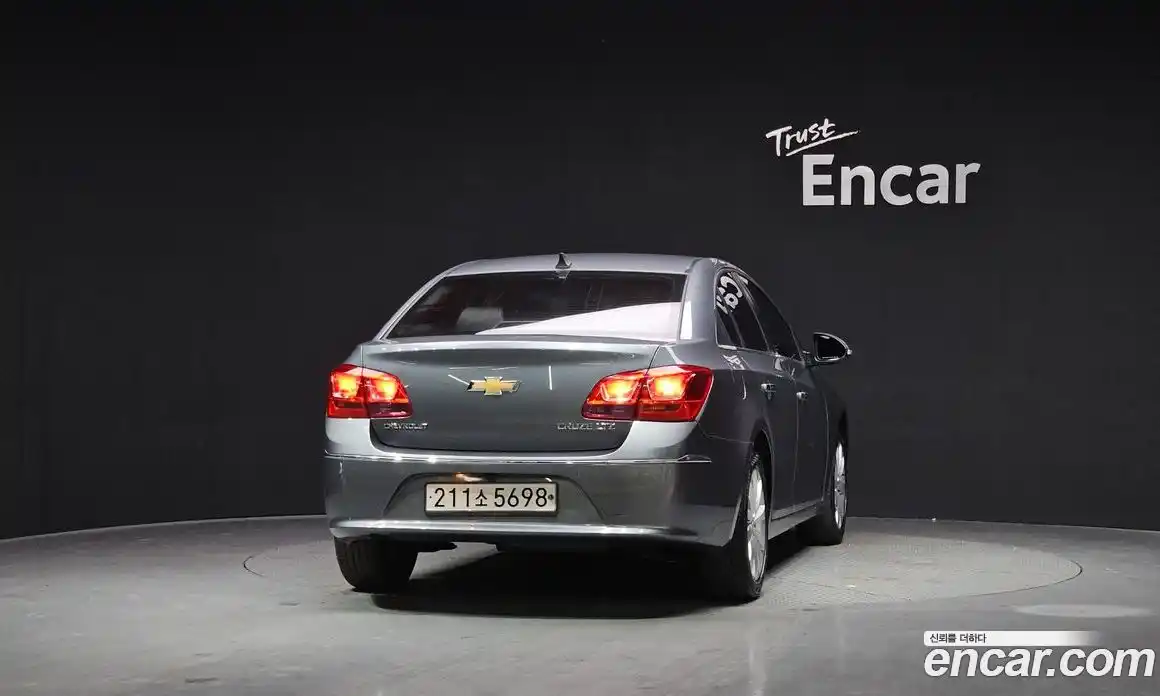Chevrolet Cruze 2016 1.8 Автомат в Москве № 297728, фото 15