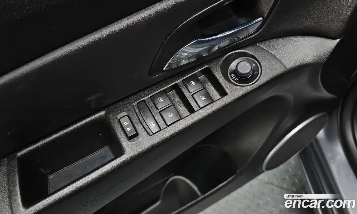 Chevrolet Cruze 2016 1.8 Автомат в Москве № 297728, фото 6