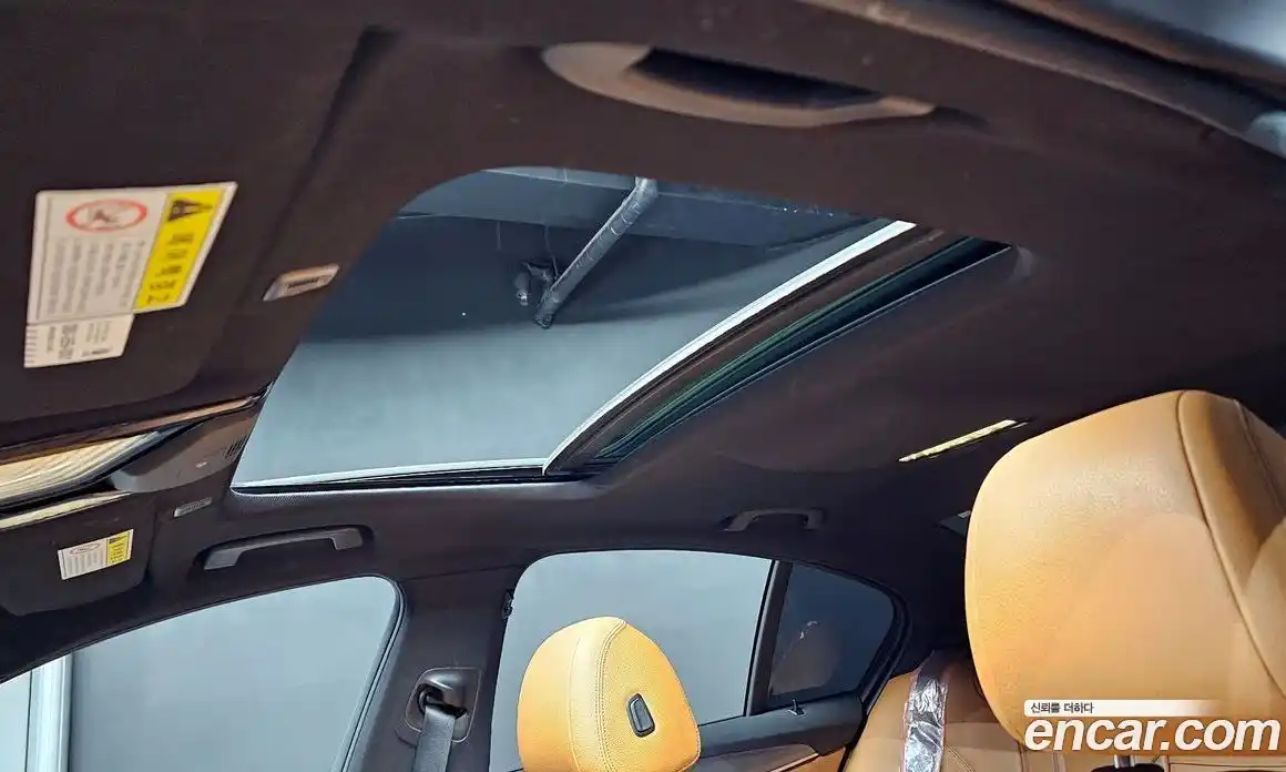 BMW 5-Series 2018 2.0 Автомат в Москве № 306625, фото 12