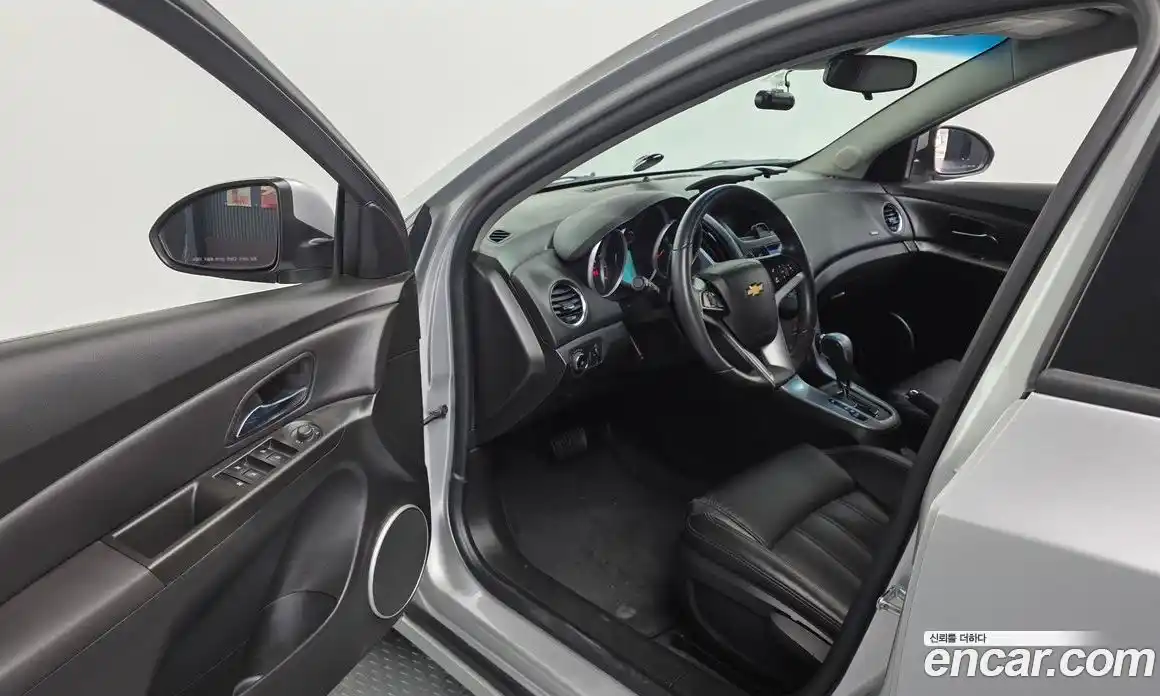 Chevrolet Cruze 2014 1.8 Автомат в Москве № 314413, фото 17