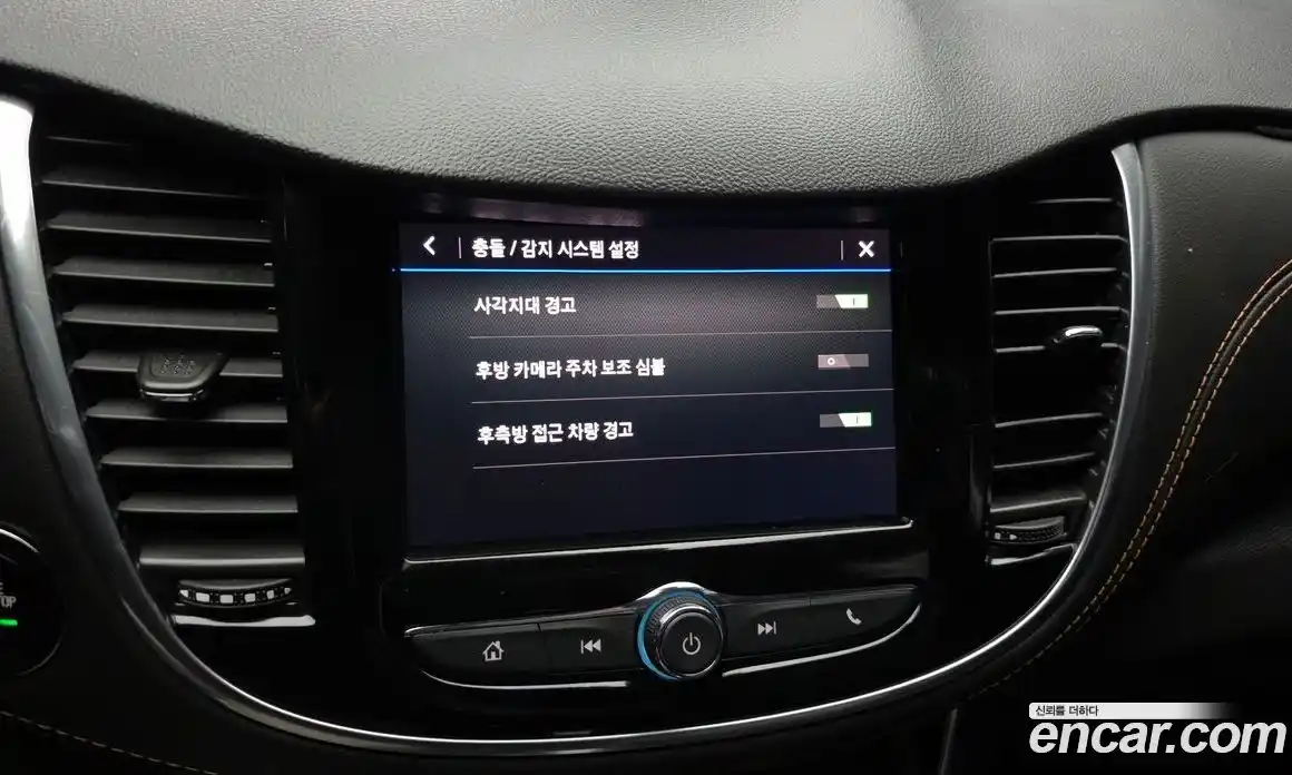 Chevrolet Trax 2020 1.4 Автомат в Москве № 314653, фото 19