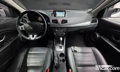 Renault SM3 2018 0.1 Автомат в Москве № 316937, миниатюра 12