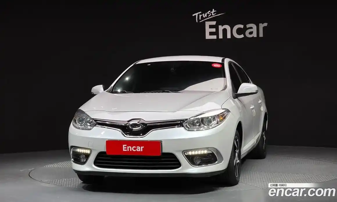 Renault SM3 2018 0.1 Автомат в Москве № 316937, фото 5