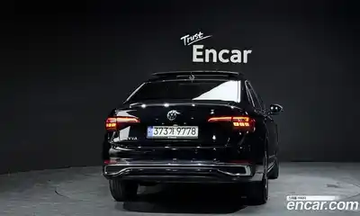 Volkswagen Jetta 2023 1.5 Автомат в Москве № 329781, миниатюра 11