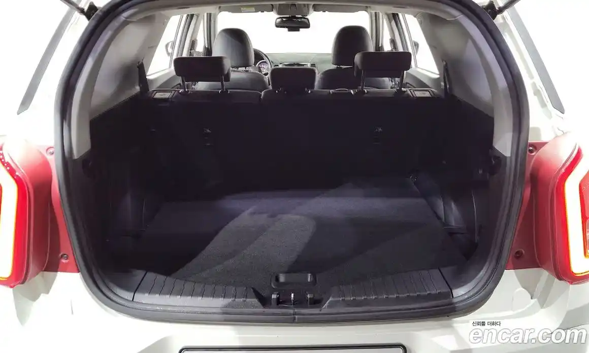 SsangYong TIBOLI 2019 1.6 Автомат в Москве № 33484, фото 11