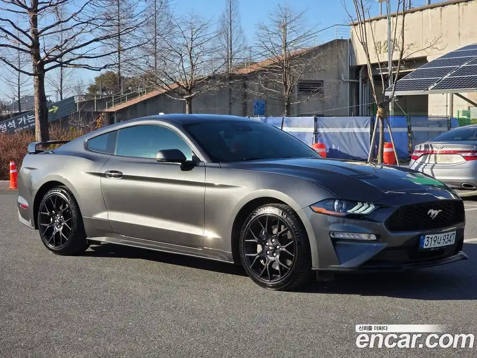 Ford Mustang 2020 2.3 Автомат в Москве № 337229, фото 13