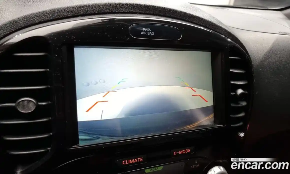 Nissan Juke 2017 1.6 Автомат в Москве № 342612, фото 18