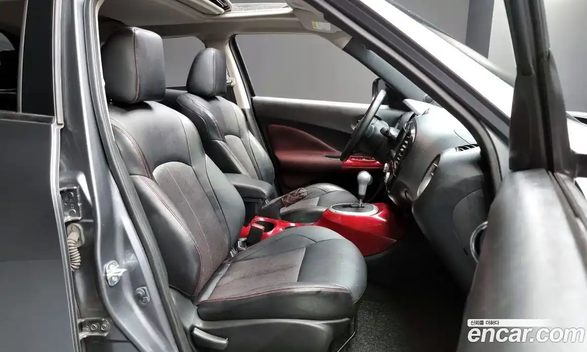 Nissan Juke 2017 1.6 Автомат в Москве № 342612, фото 5