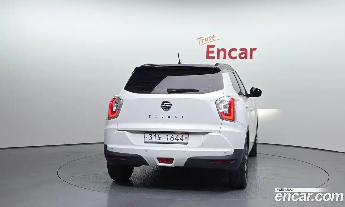 SsangYong TIBOLI 2015 1.6 Автомат в Москве № 34593, фото 15