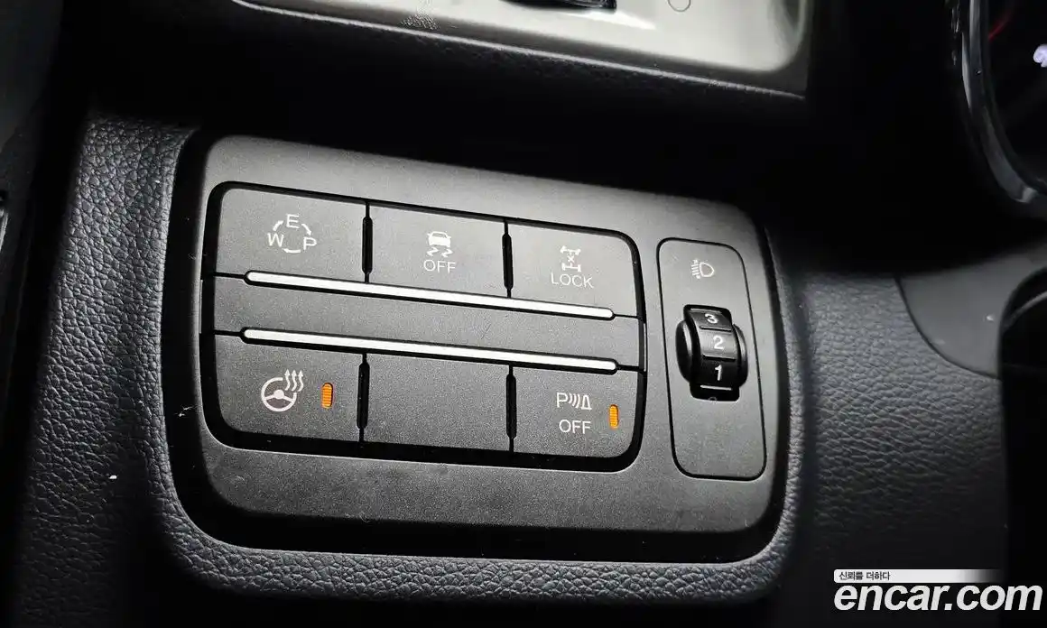 SsangYong TIBOLI 2016 1.6 Автомат в Москве № 36030, фото 4