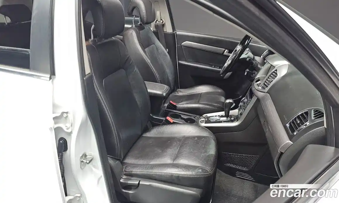 Chevrolet Captiva 2012 2.2 Автомат в Москве № 36686, фото 16